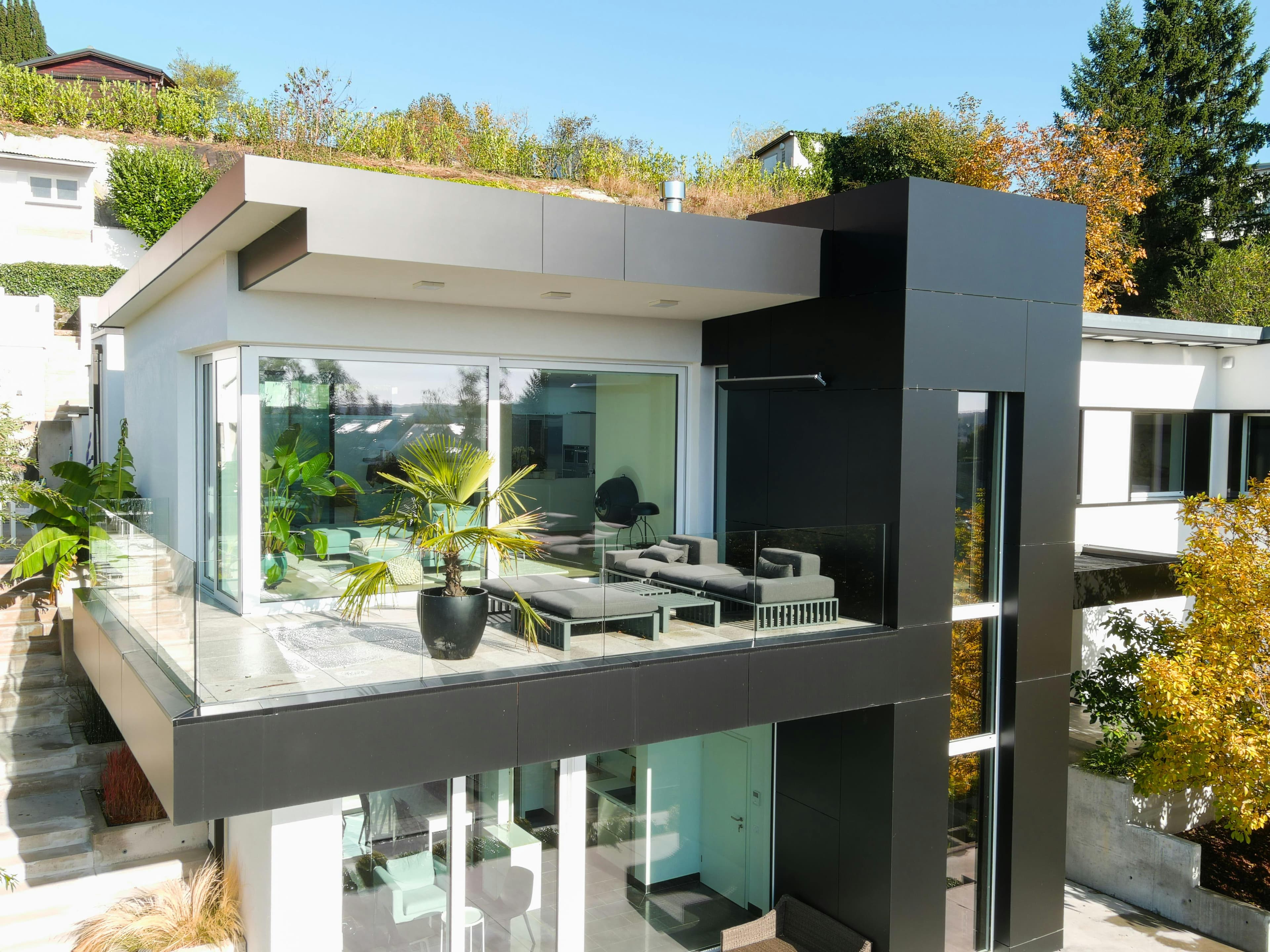 Villa contemporaine avec terrasse vitrée